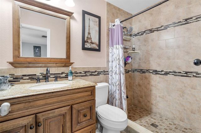3125 W HENRY AVENUE, Tampa, FL 33614