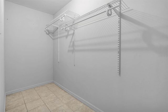 3125 W HENRY AVENUE, Tampa, FL 33614