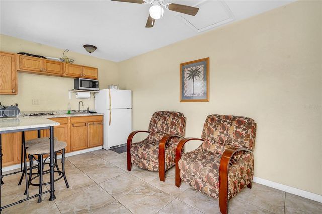 3125 W HENRY AVENUE, Tampa, FL 33614