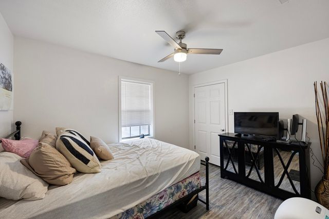 1206 S Utica, Russellville, AR 72801