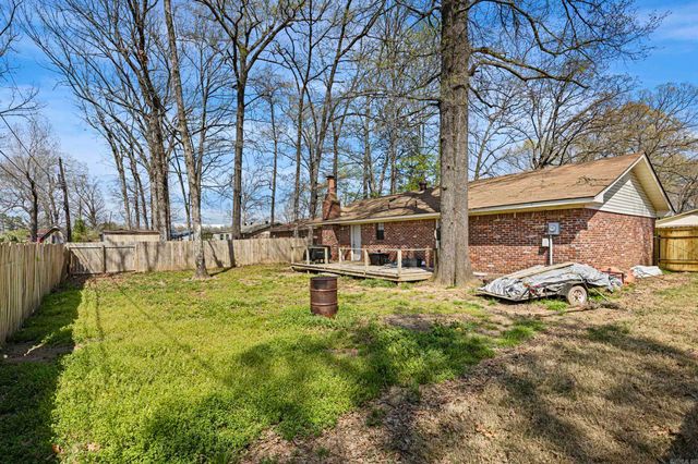 1206 S Utica, Russellville, AR 72801