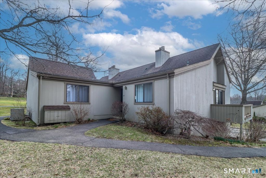 47 Huron Lane A, Stratford, CT 06614