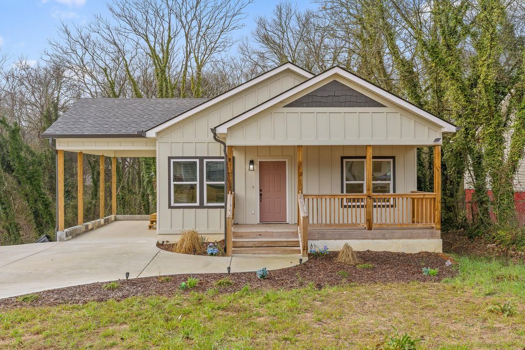 612 Shannon Avenue, Chattanooga, TN 37411
