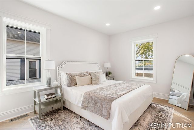 103 N Pier Street, Saint Joseph, MI 49085
