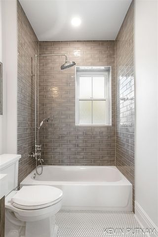 103 N Pier Street, Saint Joseph, MI 49085
