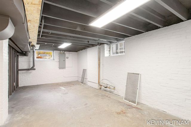 103 N Pier Street, Saint Joseph, MI 49085