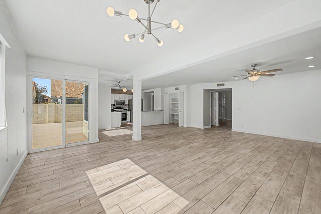 1006 S Tiago Drive, Gilbert, AZ 85233