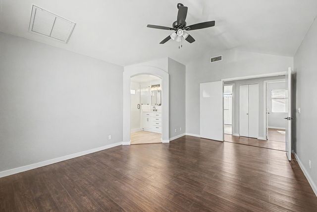 1006 S Tiago Drive, Gilbert, AZ 85233