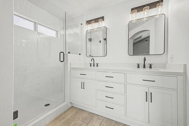 1006 S Tiago Drive, Gilbert, AZ 85233