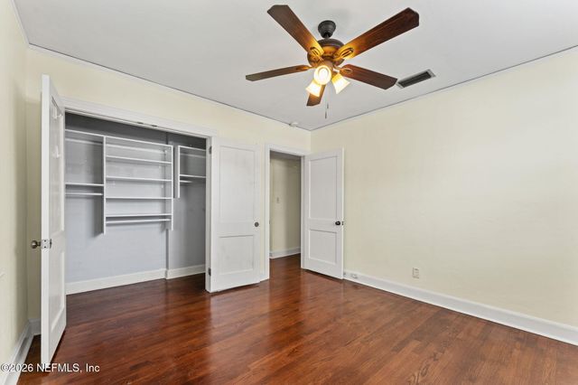 4311 DEMEDICI Avenue, Jacksonville, FL 32210