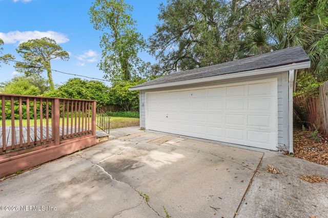 4311 DEMEDICI Avenue, Jacksonville, FL 32210