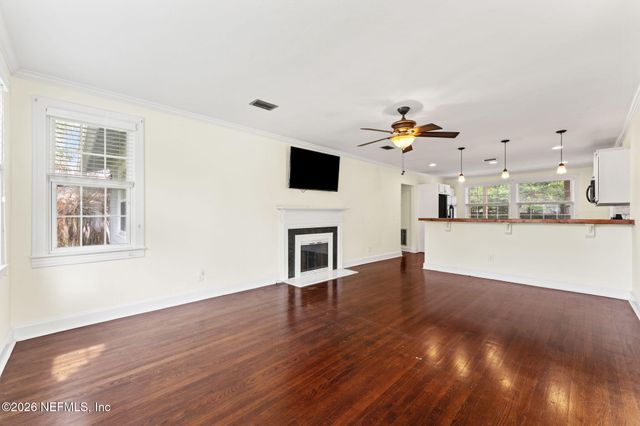 4311 DEMEDICI Avenue, Jacksonville, FL 32210