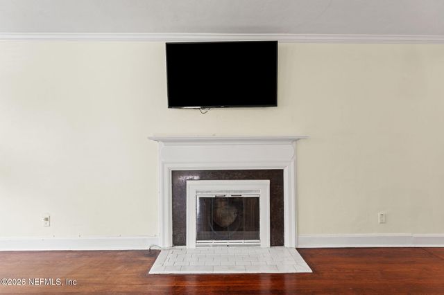 4311 DEMEDICI Avenue, Jacksonville, FL 32210