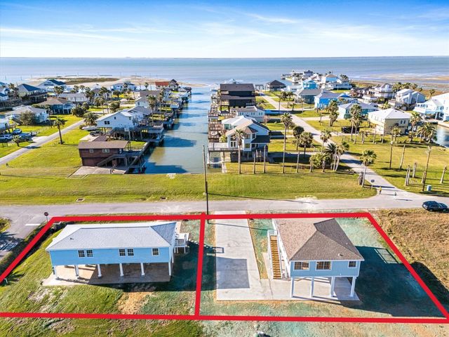 3903 2nd Street, Galveston, TX 77554