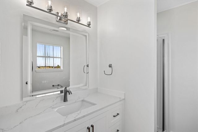 3903 2nd Street, Galveston, TX 77554