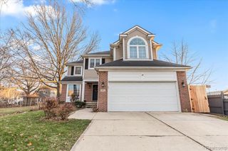 301 Riverside Drive, Wyandotte, MI 48192