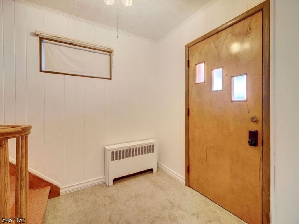 320 E 1St Ave, Roselle Boro, NJ 07203 — photo 5
