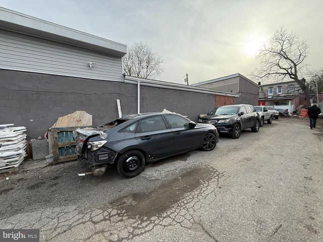 2325 S 64TH ST, Philadelphia, PA 19142