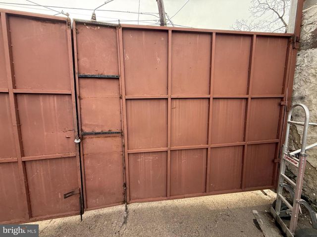 2325 S 64TH ST, Philadelphia, PA 19142