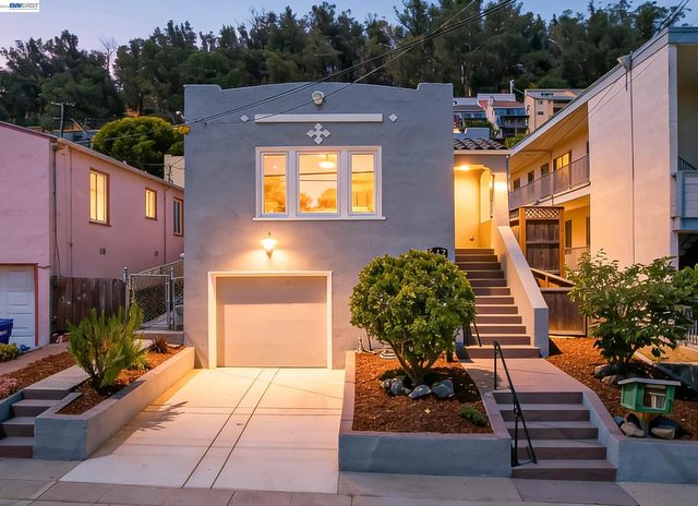 542 Adams St, Albany, CA 94706