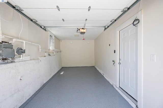 542 Adams St, Albany, CA 94706