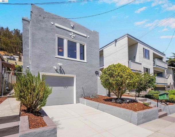 542 Adams St, Albany, CA 94706
