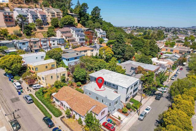 542 Adams St, Albany, CA 94706