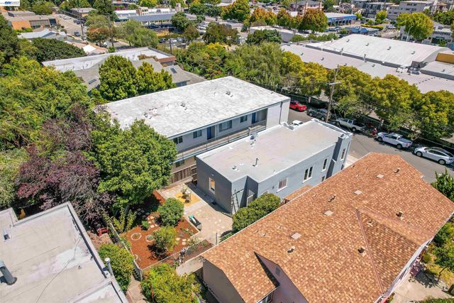 542 Adams St, Albany, CA 94706