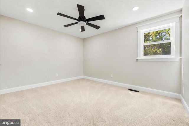 1376 COLLEGE HILL DR, Cheyney, PA 19319