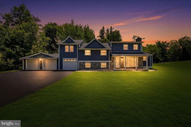 1376 COLLEGE HILL DR, Cheyney, PA 19319