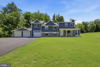 1376 COLLEGE HILL DR, Cheyney, PA 19319