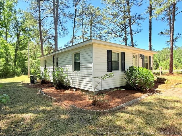 593 Chair Factory Road, Nakina, NC 28455
