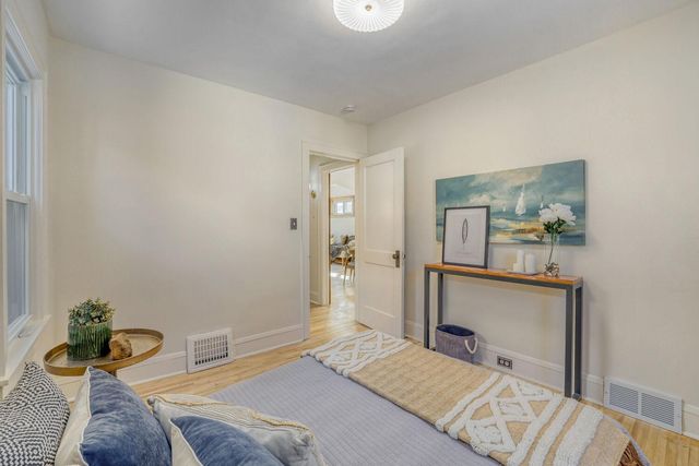 3904 43rd Avenue S, Minneapolis, MN 55406