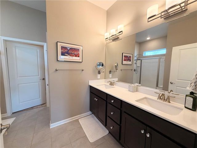 7951 Schaefer Crst, Upper Macungie Twp, PA 18031