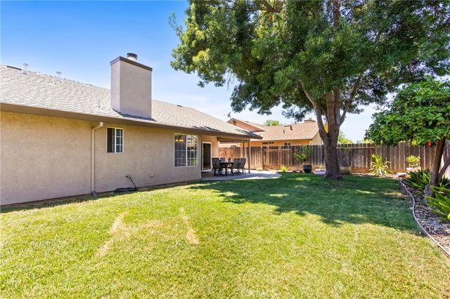 1023 Deerfield Court, Merced, CA 95340