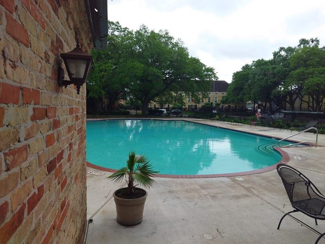 5215 Arboles Drive b, Houston, TX 77584