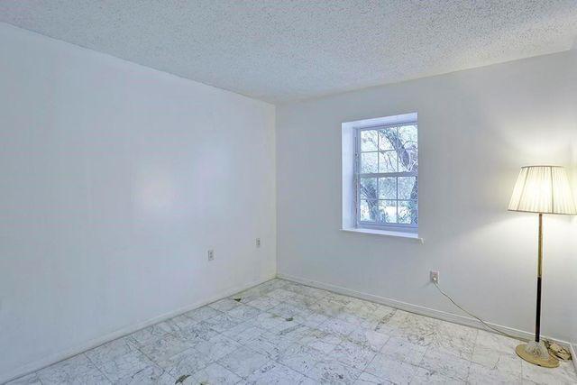 5215 Arboles Drive b, Houston, TX 77584