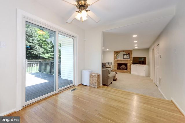 1038 CARNATION DR, Rockville, MD 20850