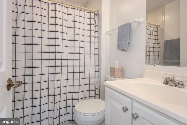 1038 CARNATION DR, Rockville, MD 20850