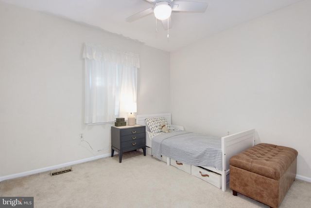 1038 CARNATION DR, Rockville, MD 20850
