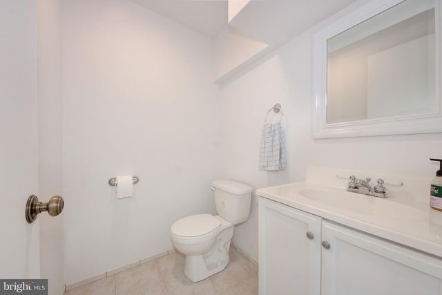 1038 CARNATION DR, Rockville, MD 20850