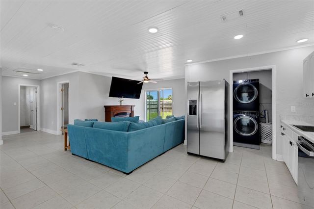 22080 MIDWAY BOULEVARD, Port Charlotte, FL 33952