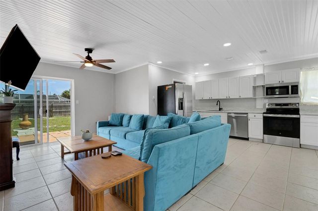 22080 MIDWAY BOULEVARD, Port Charlotte, FL 33952