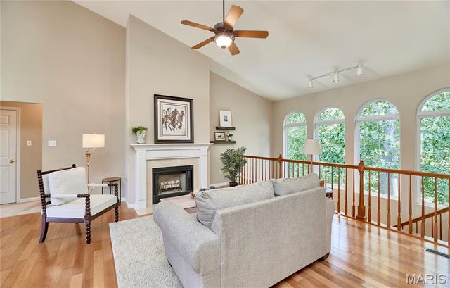 304 Crescent Oak Court, Wentzville, MO 63385