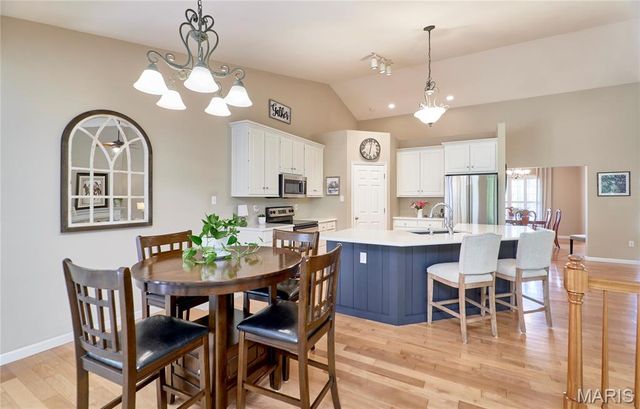 304 Crescent Oak Court, Wentzville, MO 63385