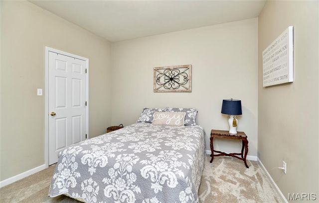 304 Crescent Oak Court, Wentzville, MO 63385
