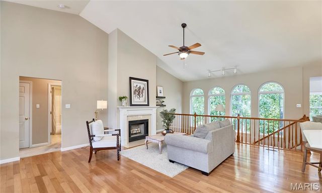 304 Crescent Oak Court, Wentzville, MO 63385
