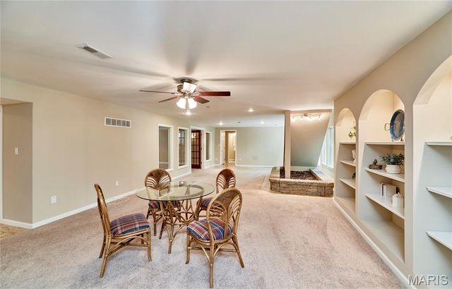 304 Crescent Oak Court, Wentzville, MO 63385
