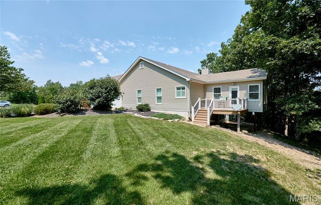 304 Crescent Oak Court, Wentzville, MO 63385
