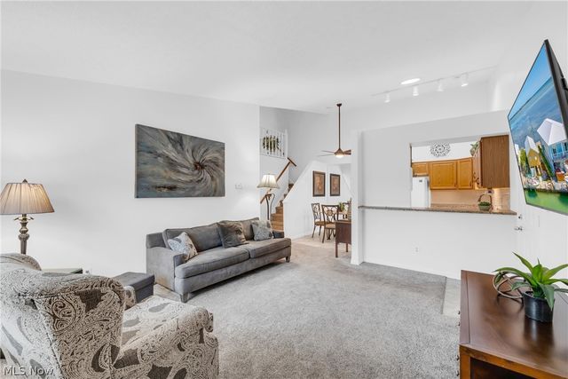 35255 Greenwich Avenue, North Ridgeville, OH 44039